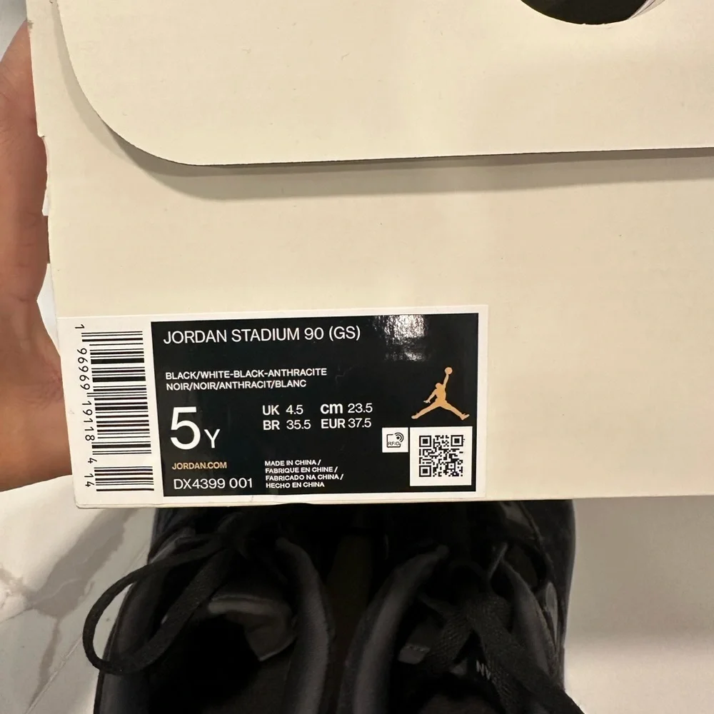 Jordan stadium 90 black sneakers - Picture 12 of 15